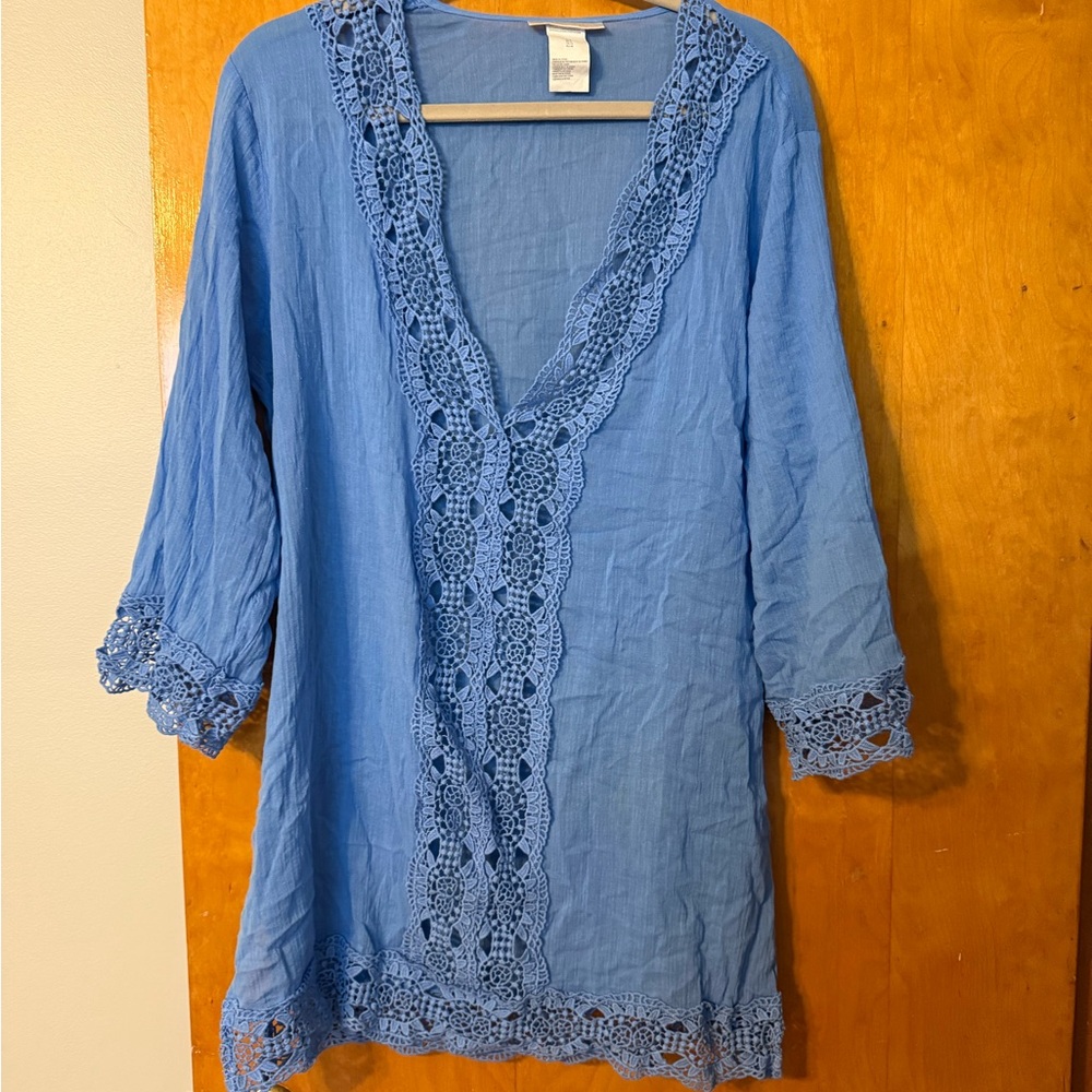 La blanca Tunic